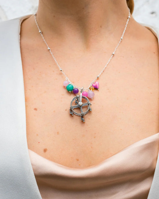 Dije Rueda de la Fortuna Colores con Cadena｜観覧車のネックレス