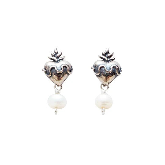 Aretes Sagrado Corazón｜ハートのミニピアス（シルバー・パール・オニキス・天然石）